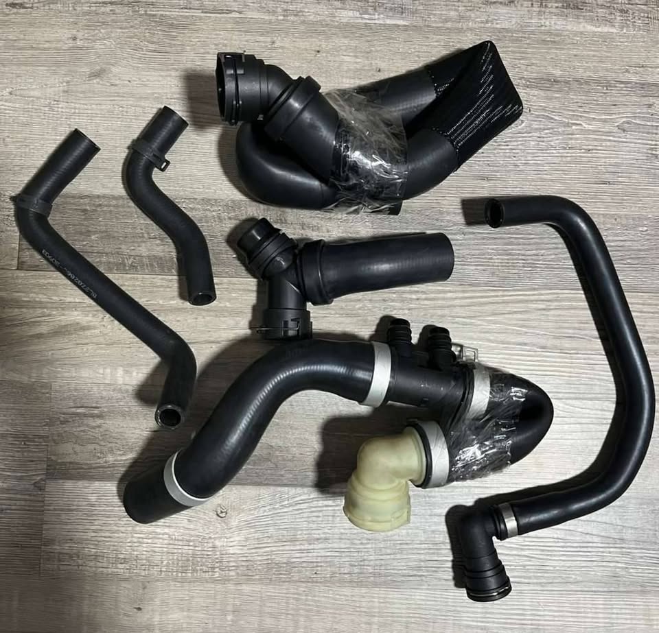 Engine Radiator Coolant Water Hose Overhaul Kit 6-Piece Set for BMW